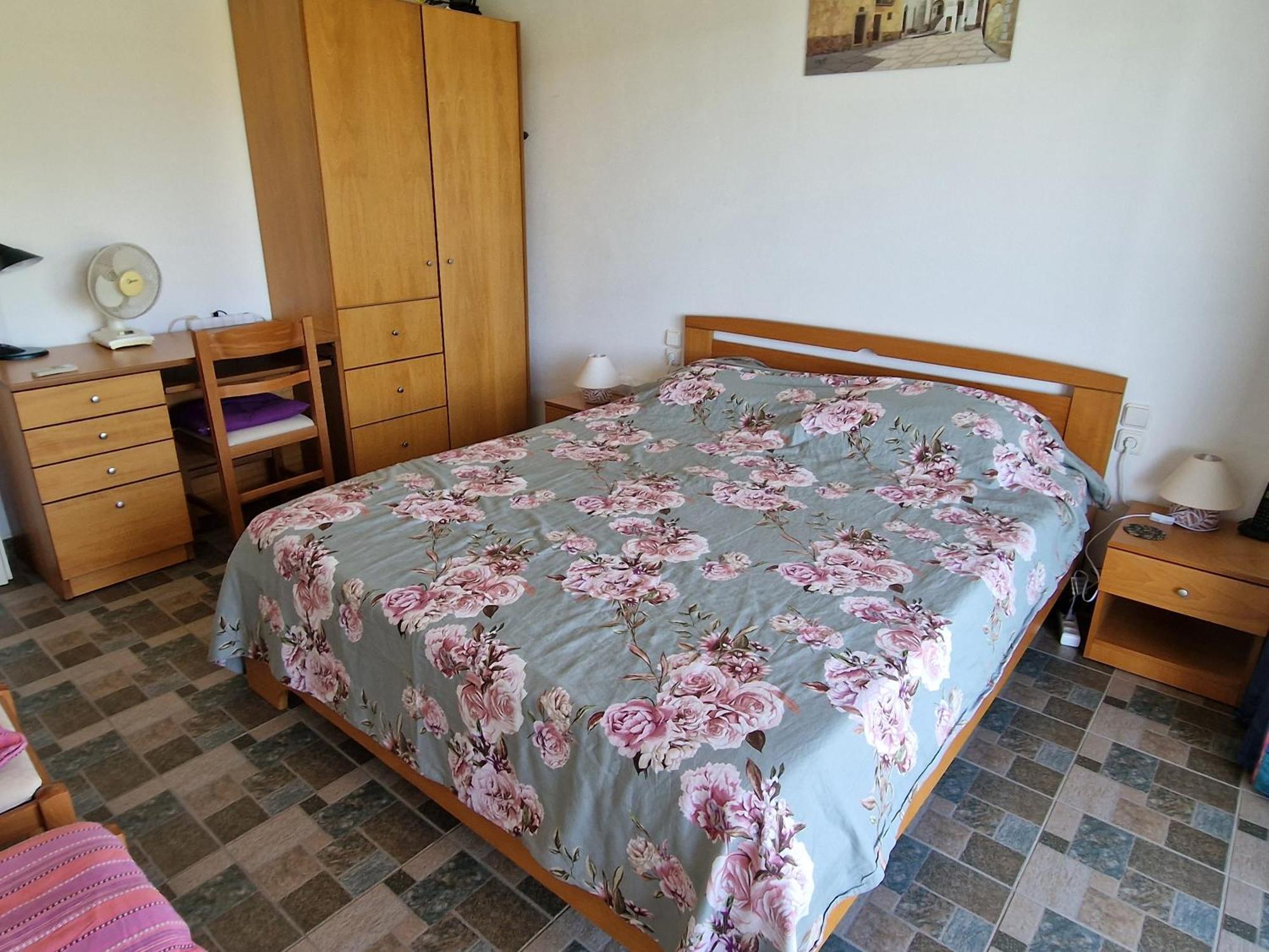 Grieks Vakantiehuis To Kalokairi Kougaíika Buitenkant foto